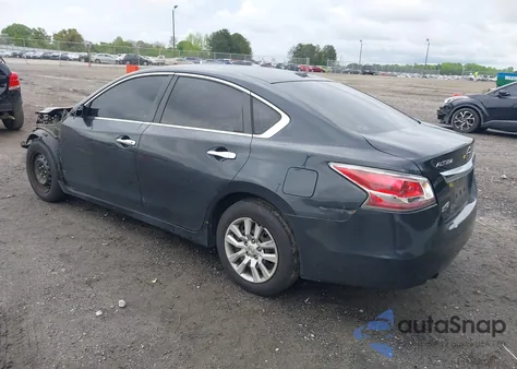 2015 Nissan Altima 2.5 S из США, поврежденный, VIN 1N4AL3AP5FN335216